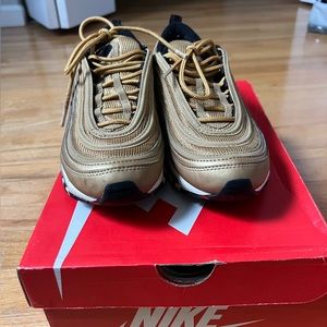 Nike Air Max 97 - GS size 6